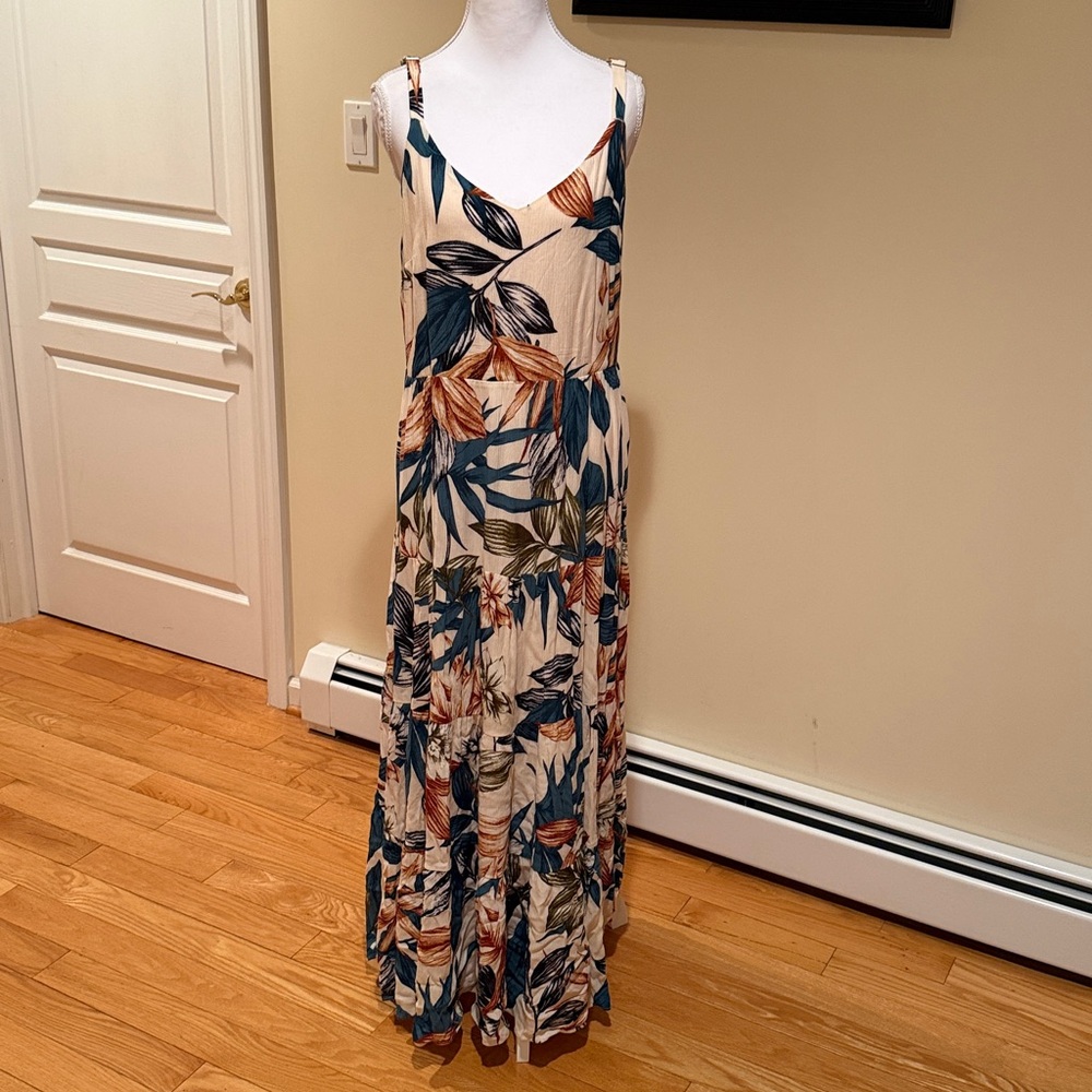 C&C California Cream Maxi Dress with Blue and Rust Leaf Print